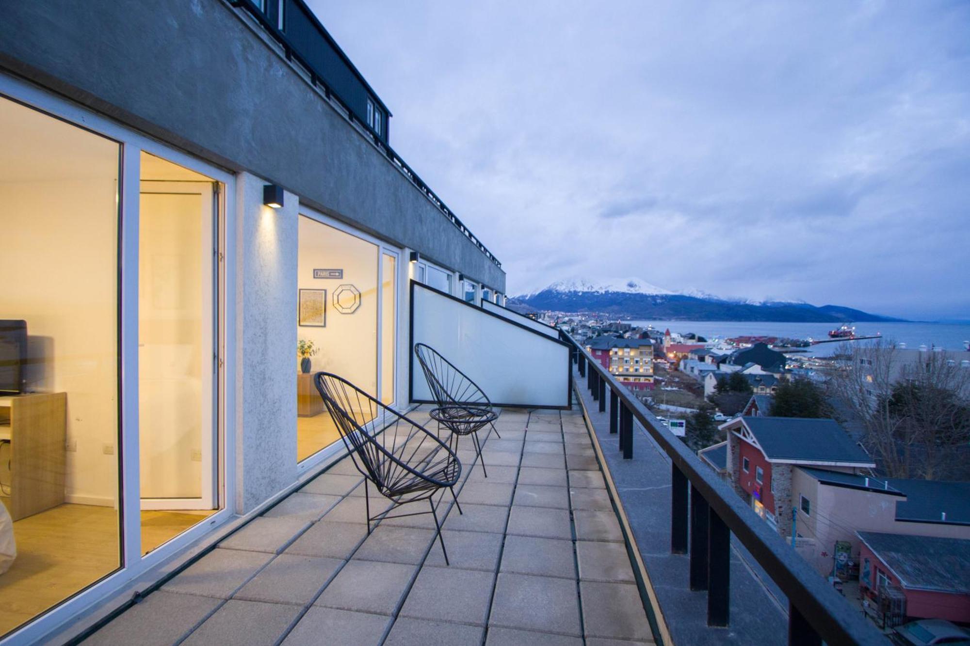 Pacifico Apartamentos Centro Ушуайя Екстер'єр фото