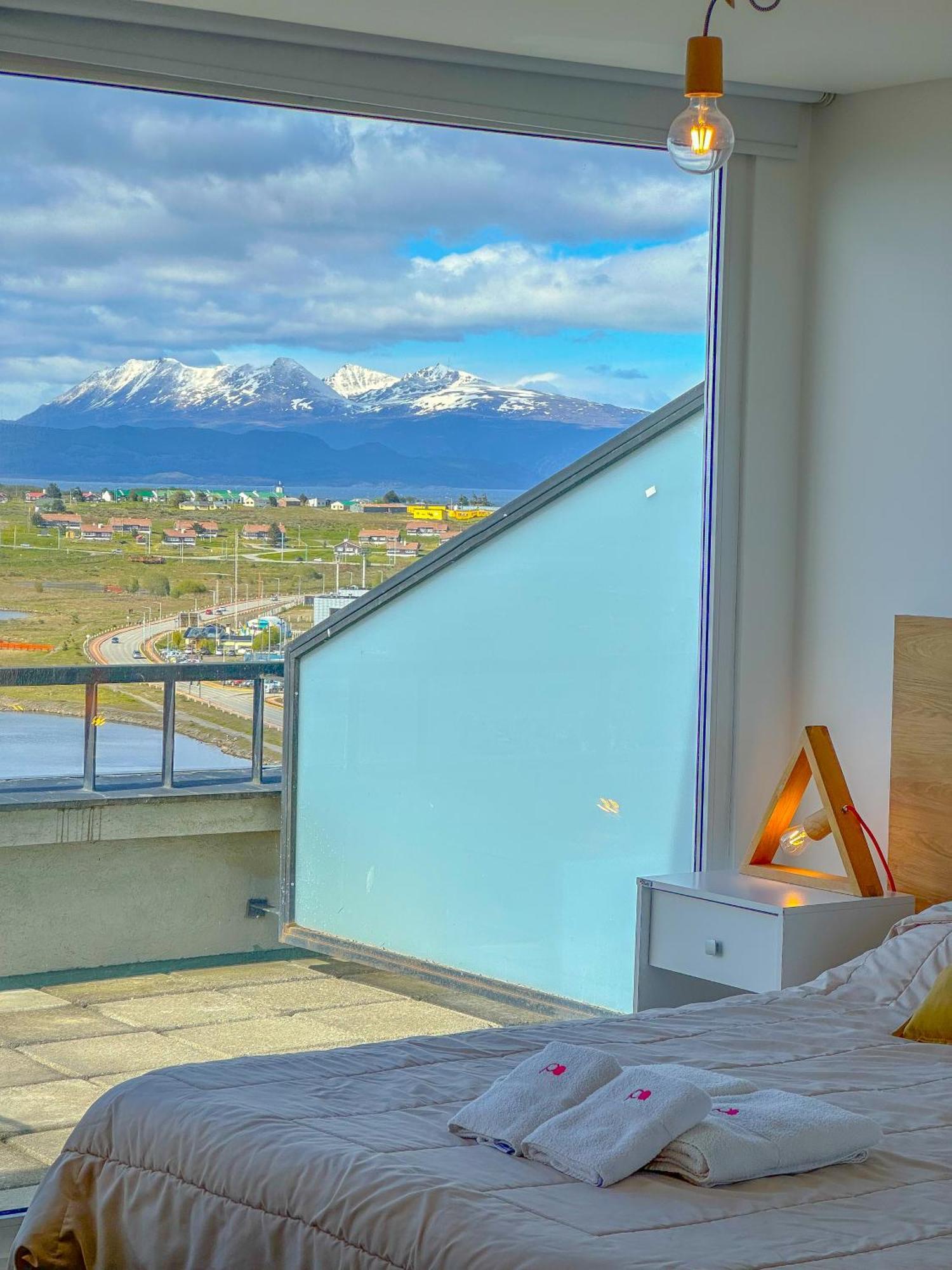 Pacifico Apartamentos Centro Ушуайя Екстер'єр фото
