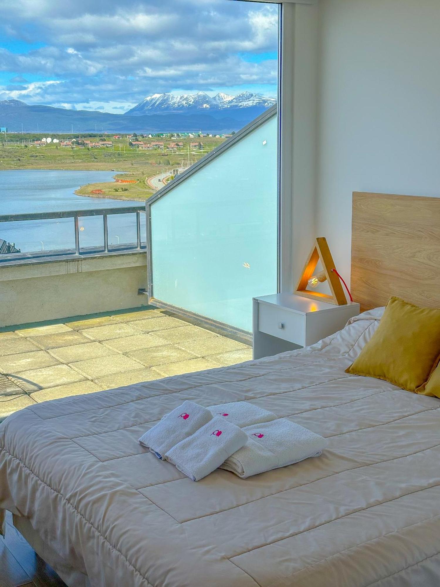 Pacifico Apartamentos Centro Ушуайя Екстер'єр фото