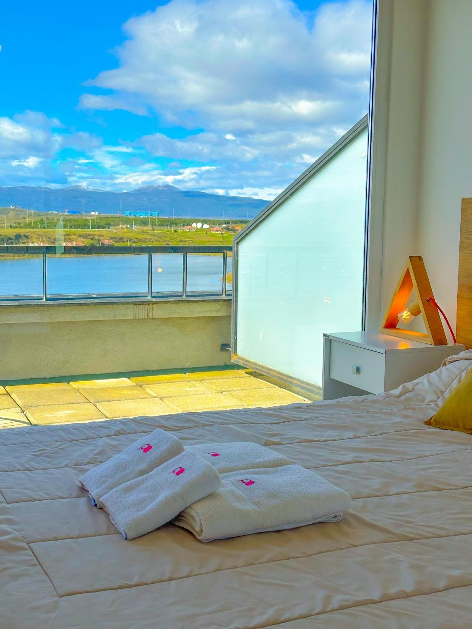Pacifico Apartamentos Centro Ушуайя Екстер'єр фото